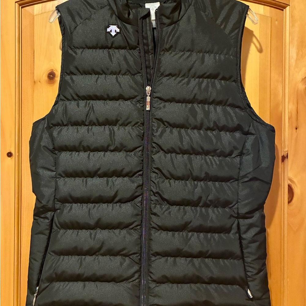 Descente Black Quilted Down Vest